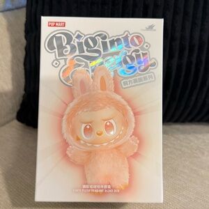 Pop Mart Big into Energy Labubu